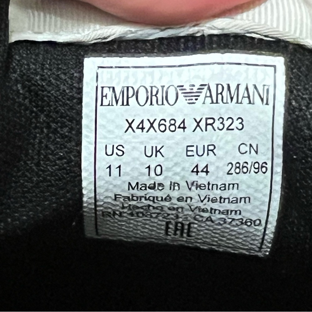 Emporio Armani Black and White Men's Dress Sneakers (Worn once) - Picture 6 of 7